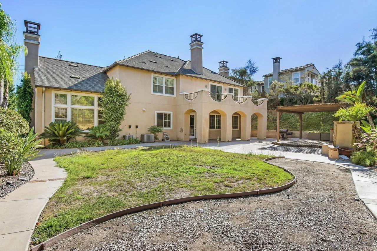 https://cdn.realtyfeed.com/cdn/127/260012067/8b0e5262d417f77e8a15aa47d5202f67.webp