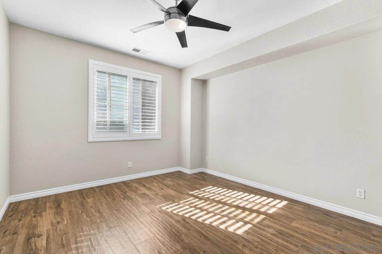 https://cdn.realtyfeed.com/cdn/127/260012067/bb949b9661de9f14106539ae24073d51.webp