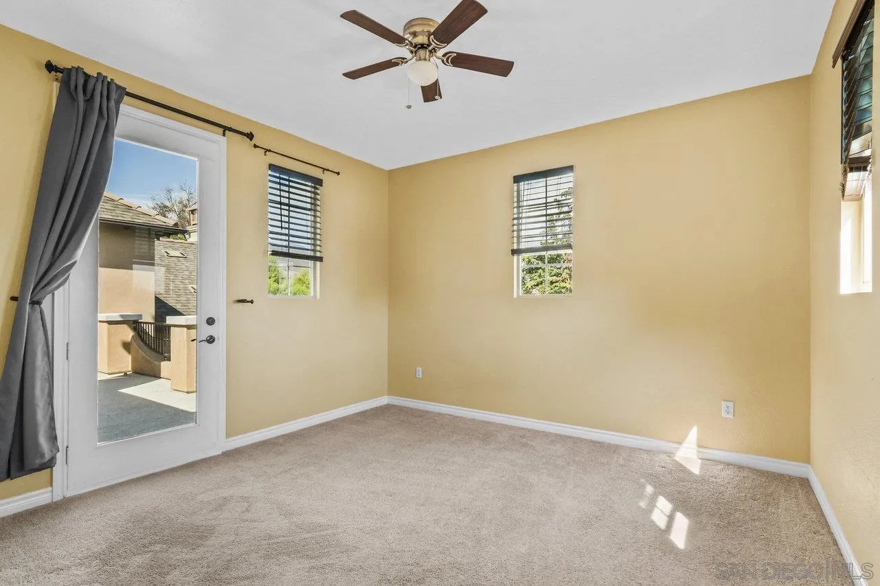 https://cdn.realtyfeed.com/cdn/127/260012067/e44a0d1bed4a46891ea956eb28bbfdbf.webp