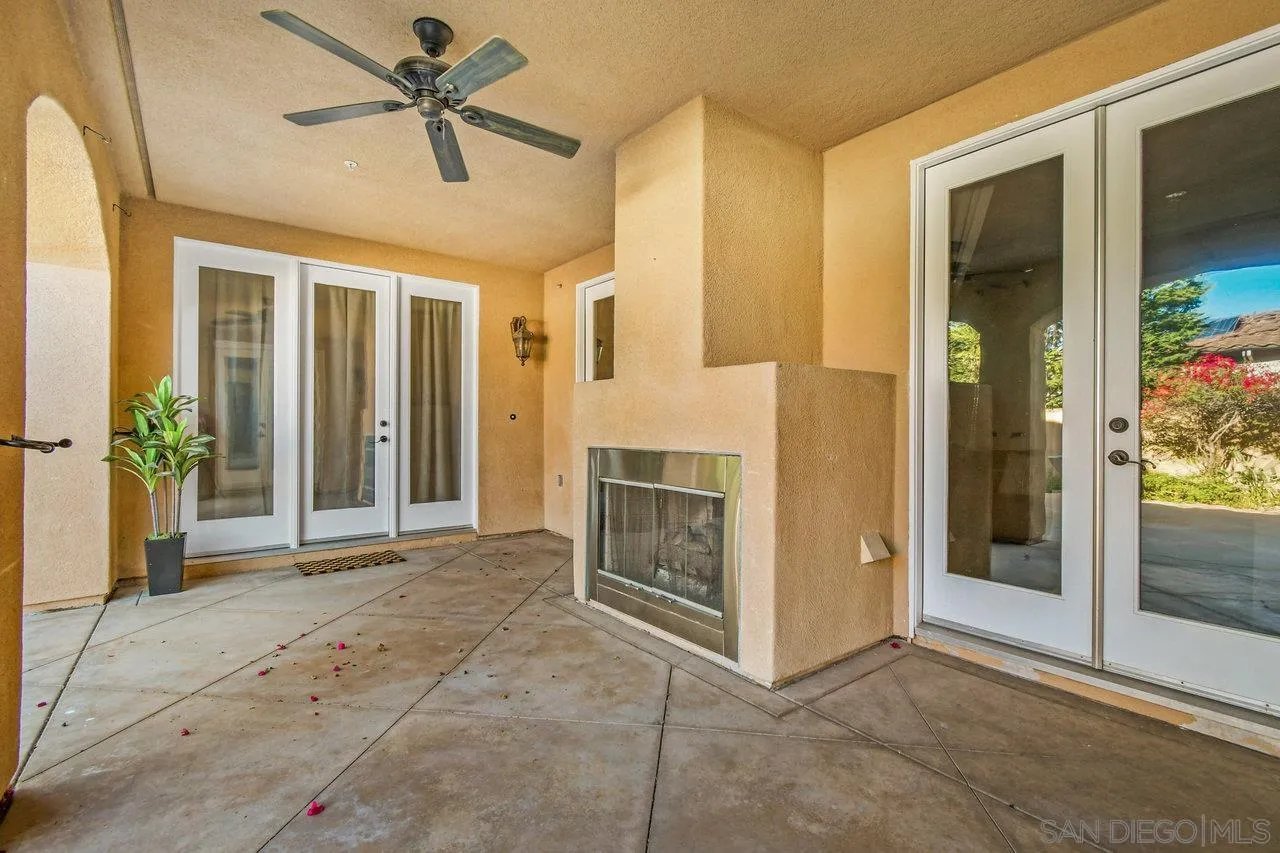 https://cdn.realtyfeed.com/cdn/127/260012067/f35eb5dbf807c66579c853036d9912e9.webp