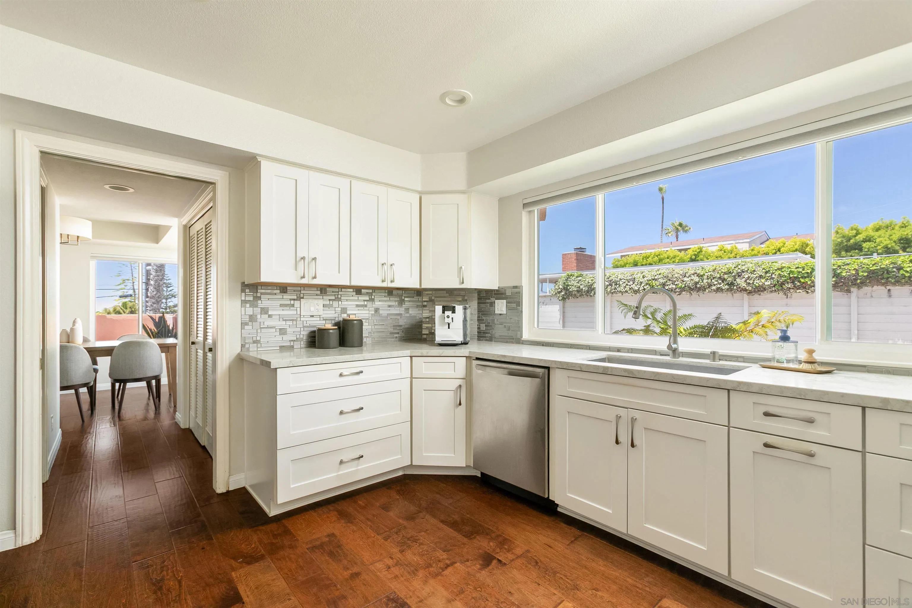 Photo #14: 260012068 Listing: Photo #14