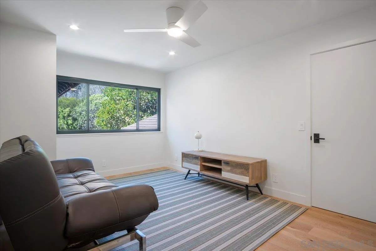 https://cdn.realtyfeed.com/cdn/127/260012078/3e2d550f92541082cfb4d98f5b9aa93e.webp