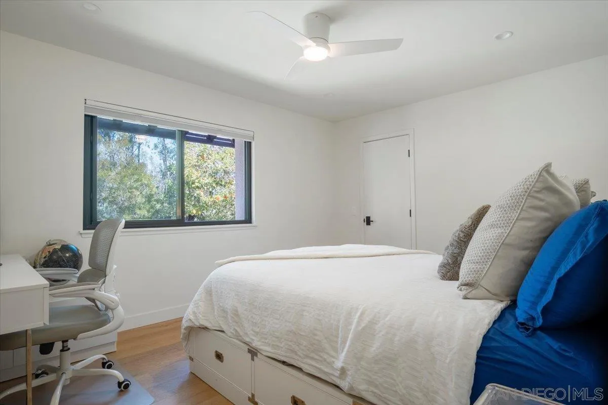 https://cdn.realtyfeed.com/cdn/127/260012078/c0d478ea5f32593515df653a94388fdf.webp
