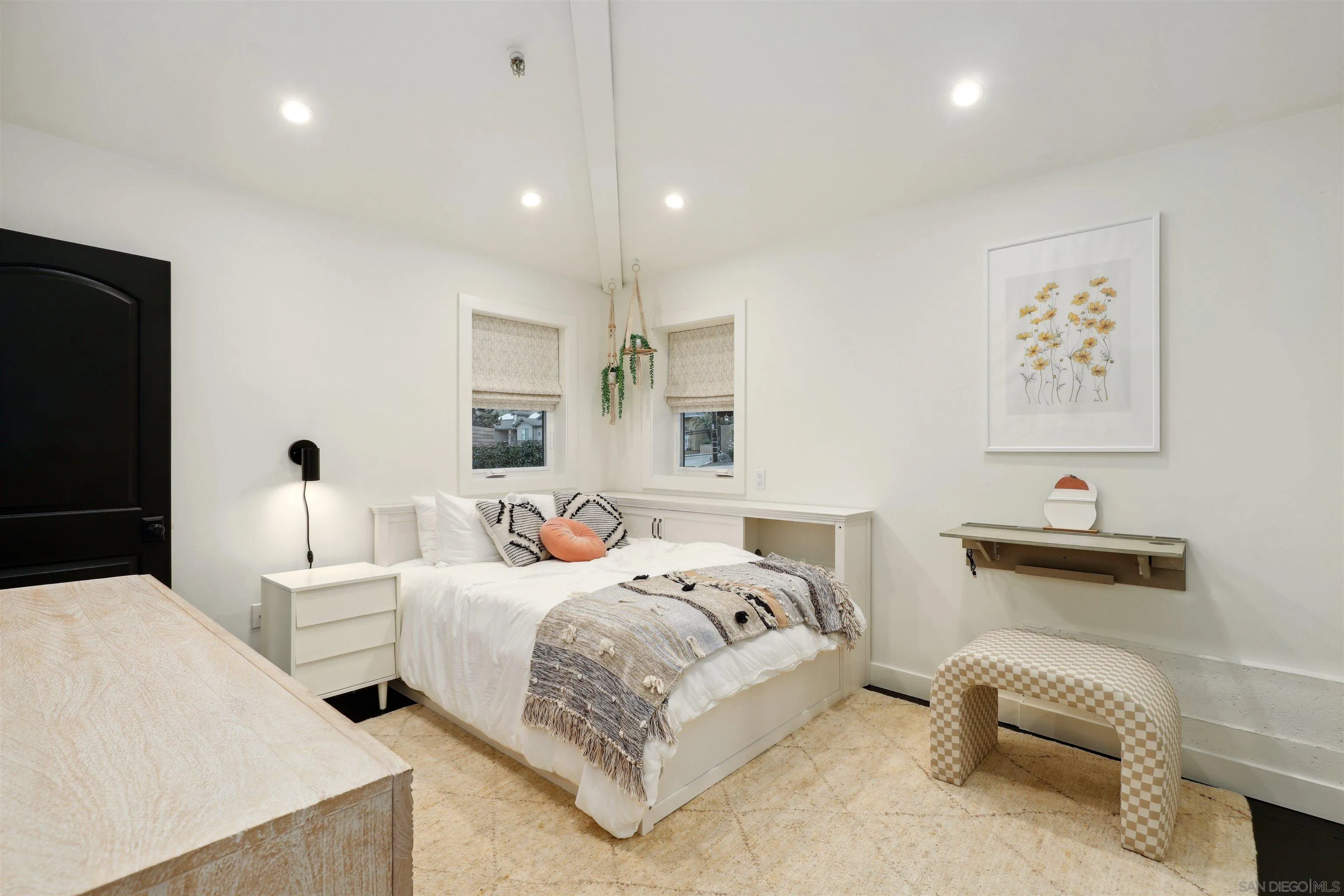 https://cdn.realtyfeed.com/cdn/127/260012081/d28a10540ef10e67eded2ff8fe524286.webp