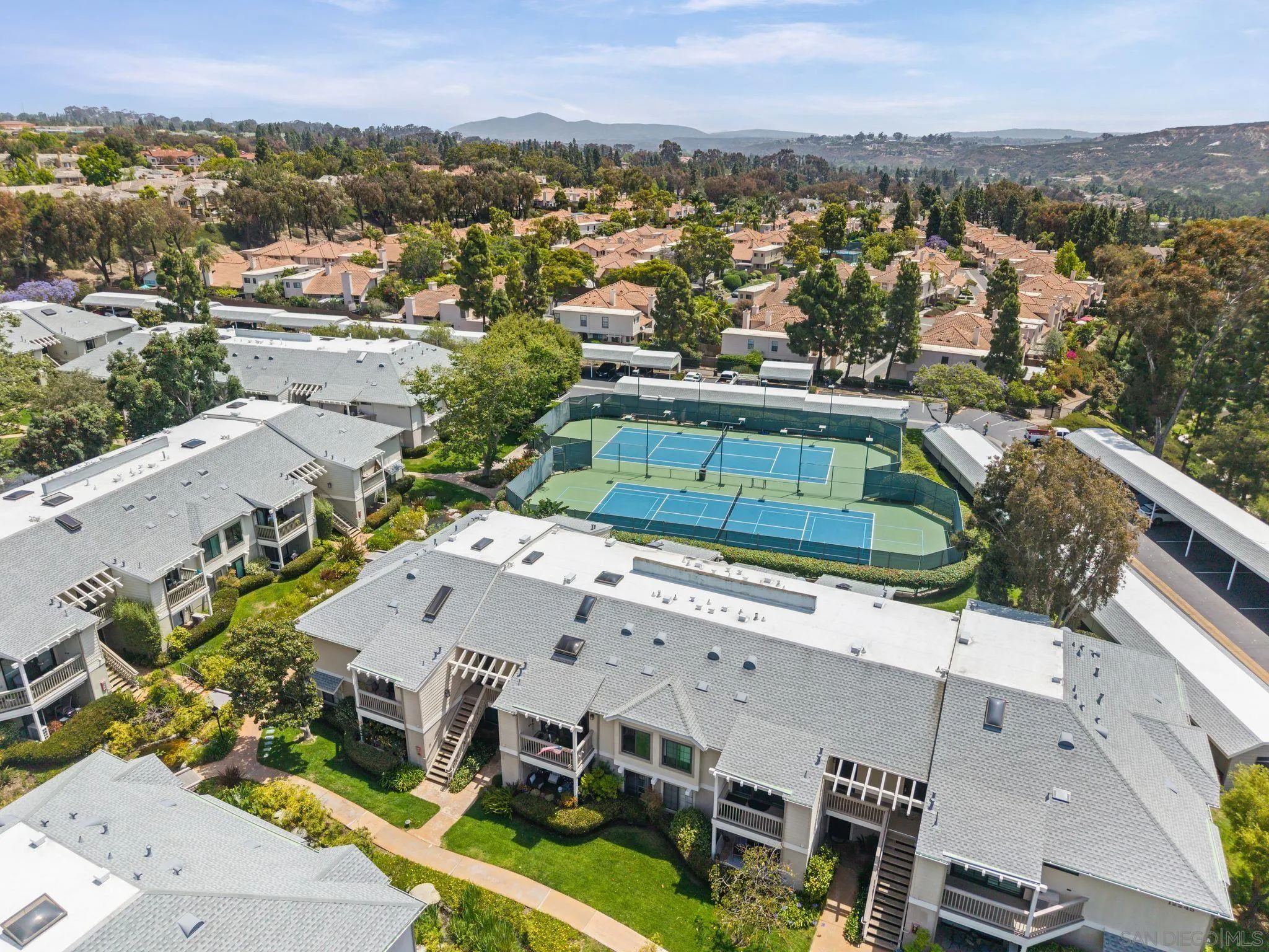 https://cdn.realtyfeed.com/cdn/127/260012092/be89fee551aa3443e77813aa88ffaa1d.webp