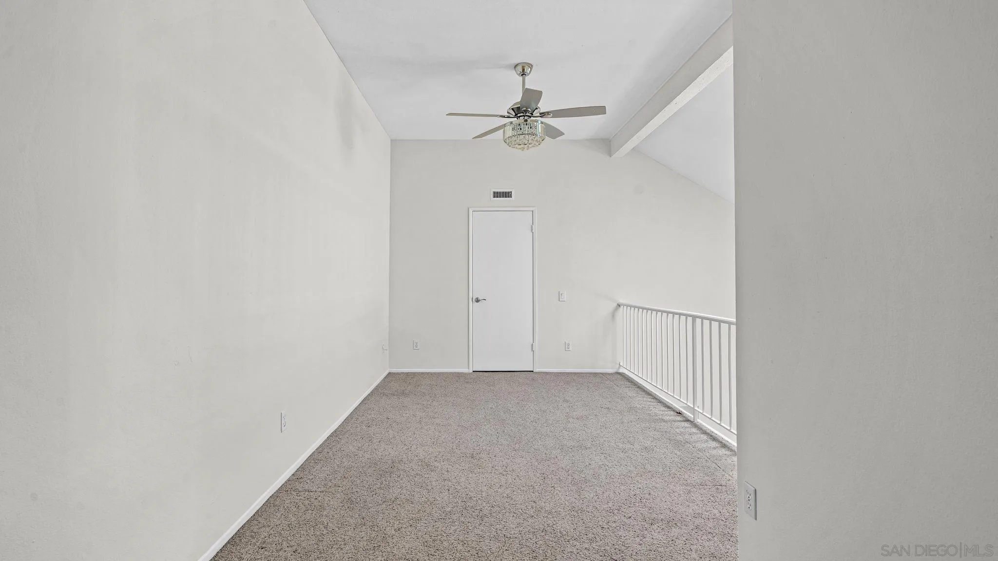 https://cdn.realtyfeed.com/cdn/127/260012092/ca15c14a87abaa5b873797cba1cfe72f.webp