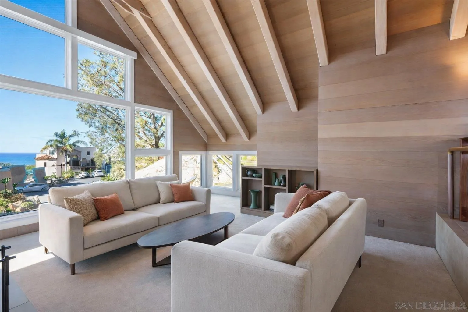 https://cdn.realtyfeed.com/cdn/127/2600121/923001adb3e27ee8c140b49159796d38.webp