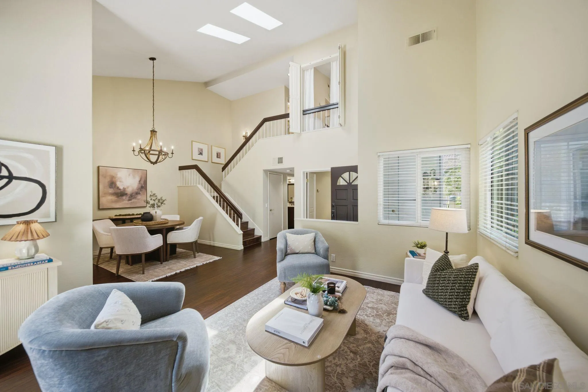 https://cdn.realtyfeed.com/cdn/127/260012100/29e792de28040009d63f82ef9f400277.webp