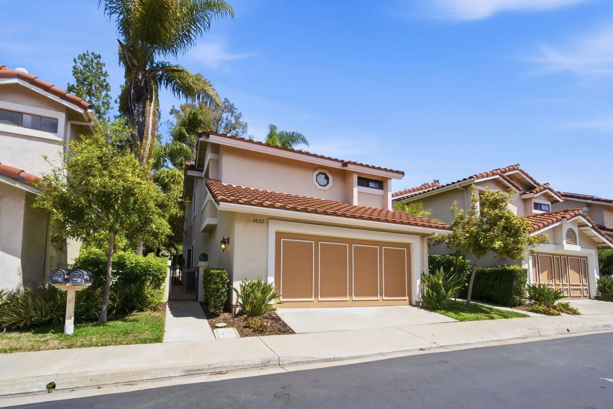 https://cdn.realtyfeed.com/cdn/127/260012100/eb088a3819956e240cdb9cd755c6df76.webp