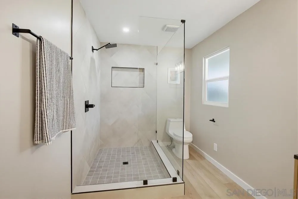 https://cdn.realtyfeed.com/cdn/127/260012101/e9fa5f11e7d0939395058430ed916e3f.webp