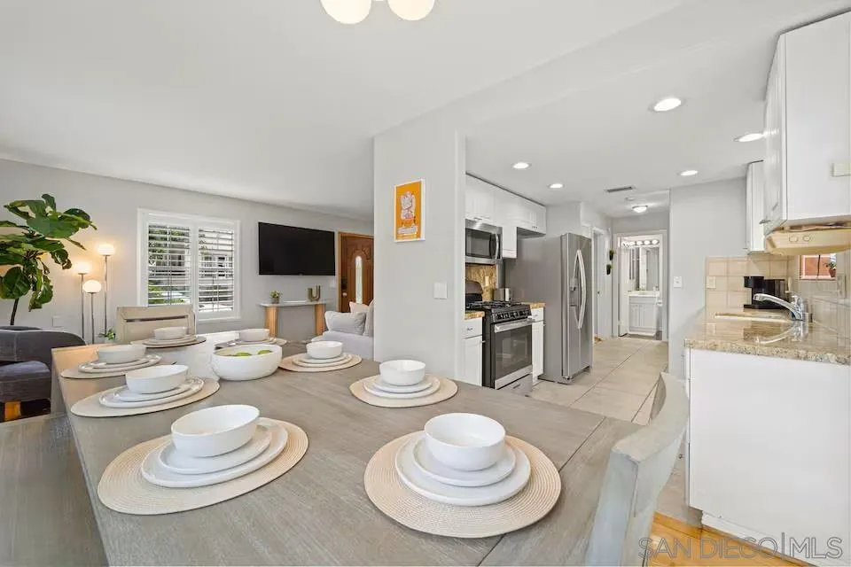 https://cdn.realtyfeed.com/cdn/127/260012102/179583553359f2ebff5f3ea1f0658935.webp