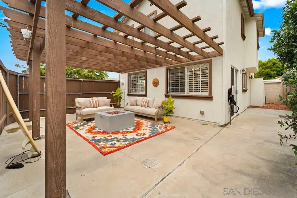 https://cdn.realtyfeed.com/cdn/127/260012102/27a91f752aa56ec6b82b693bb470f7bf.webp