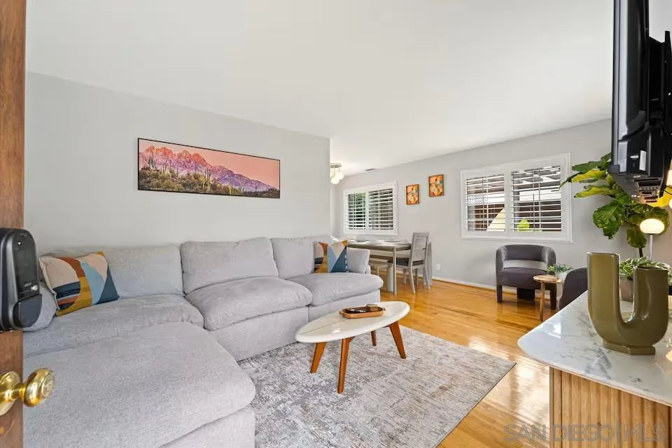 https://cdn.realtyfeed.com/cdn/127/260012102/61e66c9dbc8ff70dfc76873cbe9b4663.webp