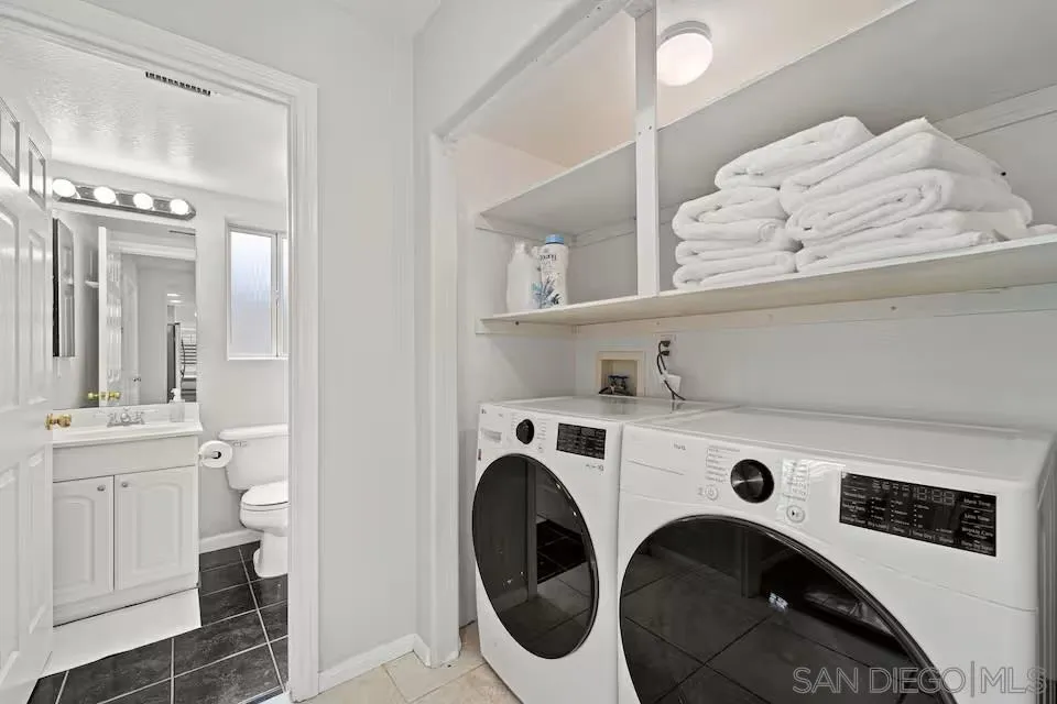 https://cdn.realtyfeed.com/cdn/127/260012102/6874df53fe014415fd1e0f39f34b7f7a.webp
