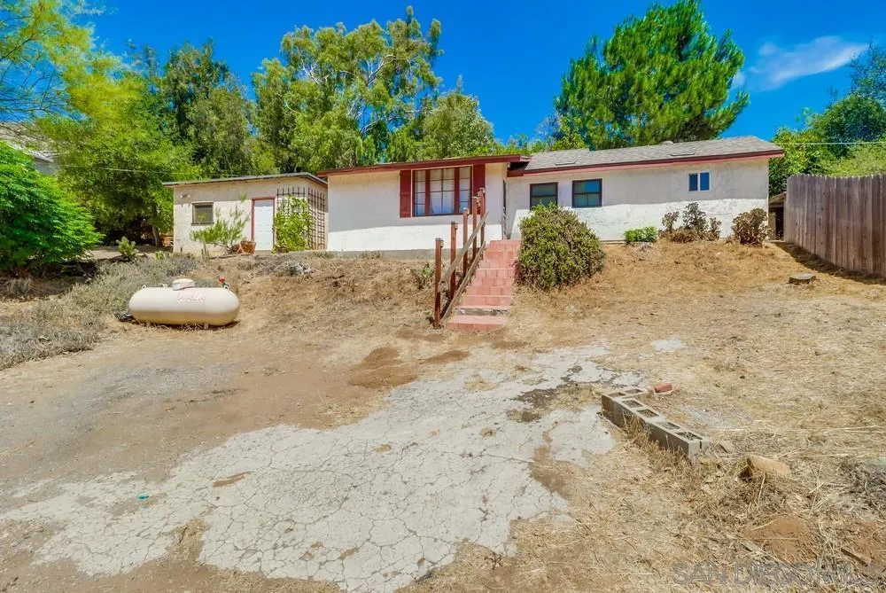 https://cdn.realtyfeed.com/cdn/127/260012103/a7d4656ce25bbc99079180204e9951e4.webp