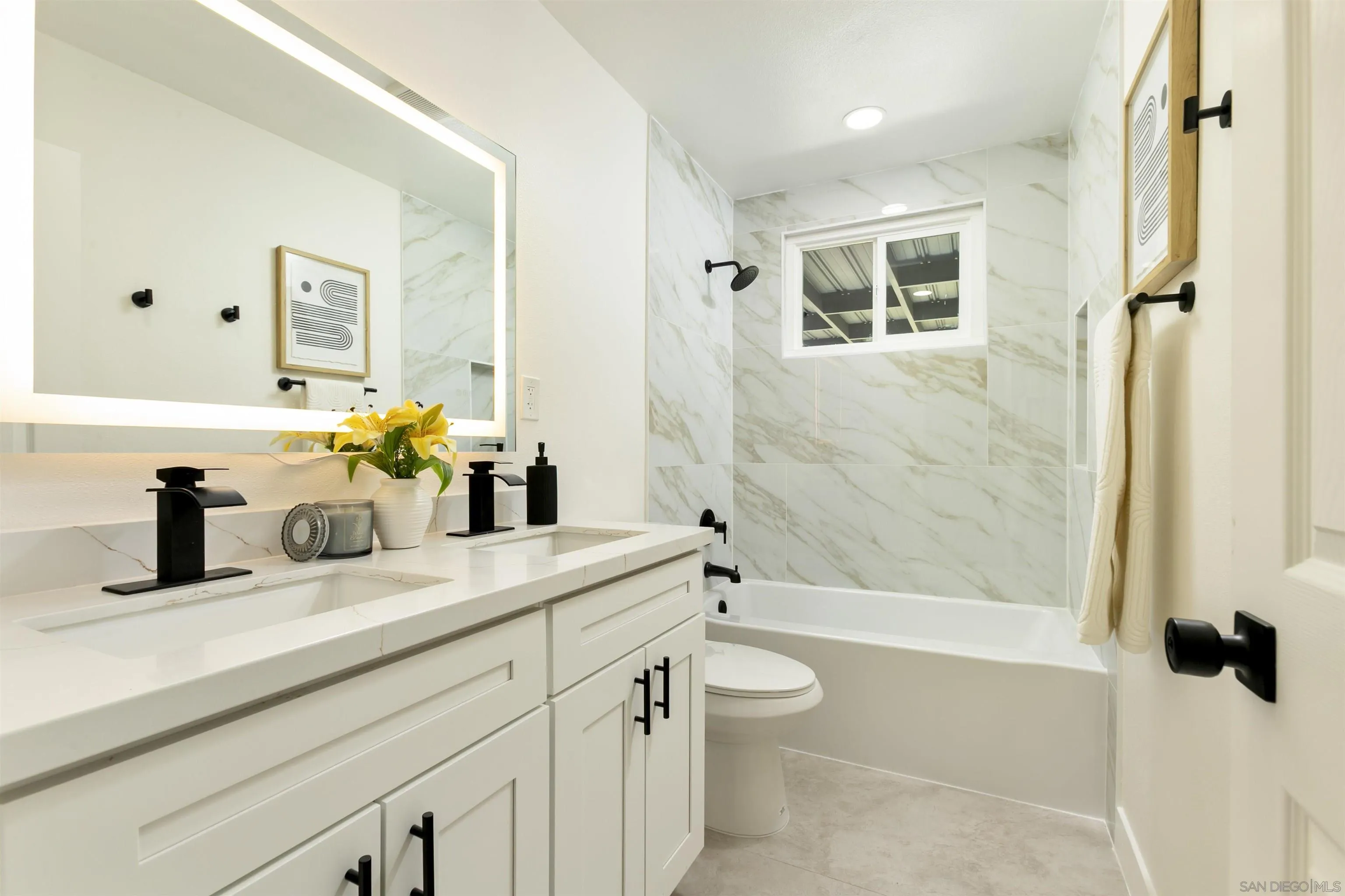 https://cdn.realtyfeed.com/cdn/127/260012104/6af44b4dd274e32f586090889e5cb193.webp