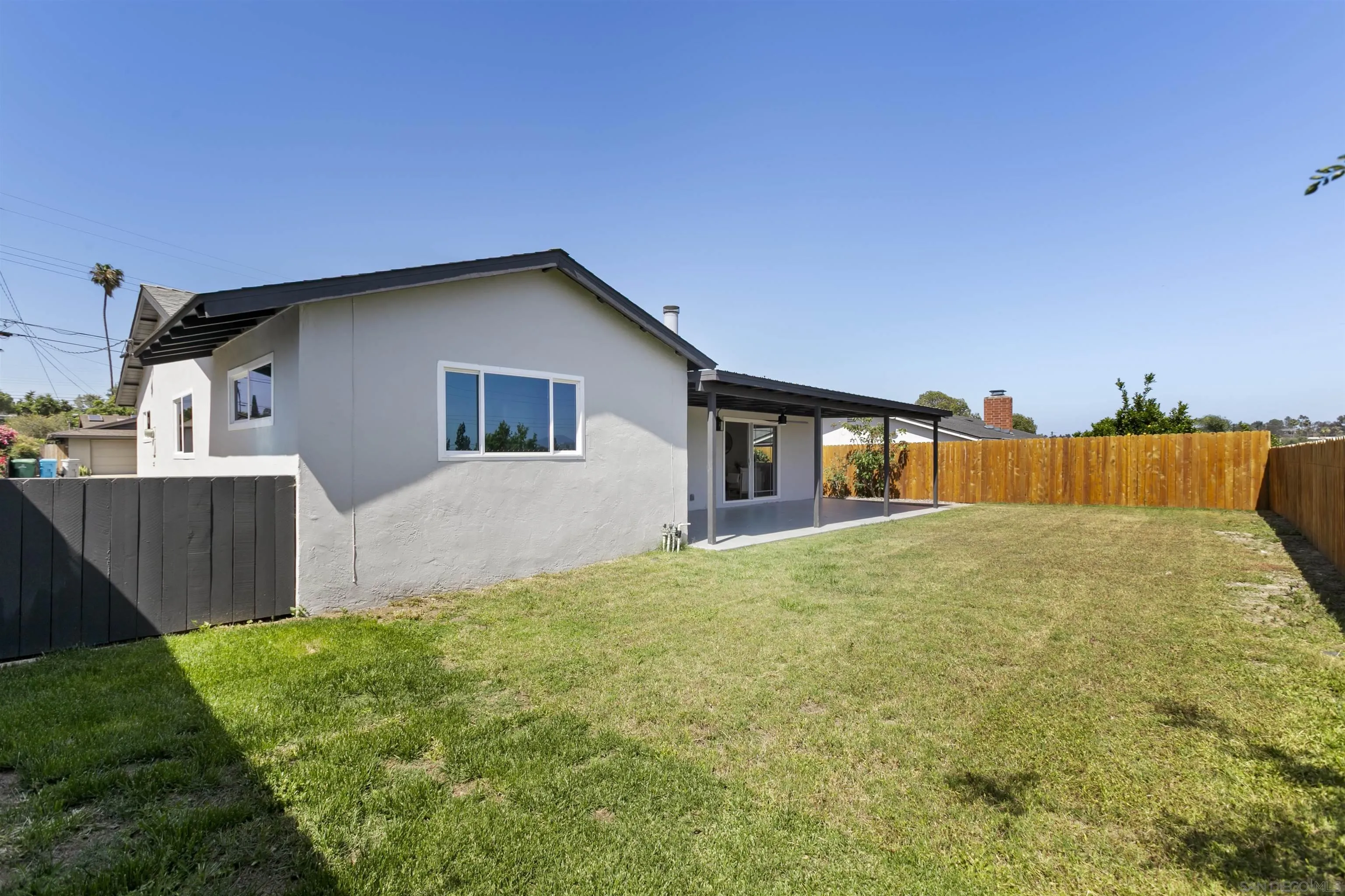 https://cdn.realtyfeed.com/cdn/127/260012104/8f2bf94d425972cf25453503ab446cd0.webp