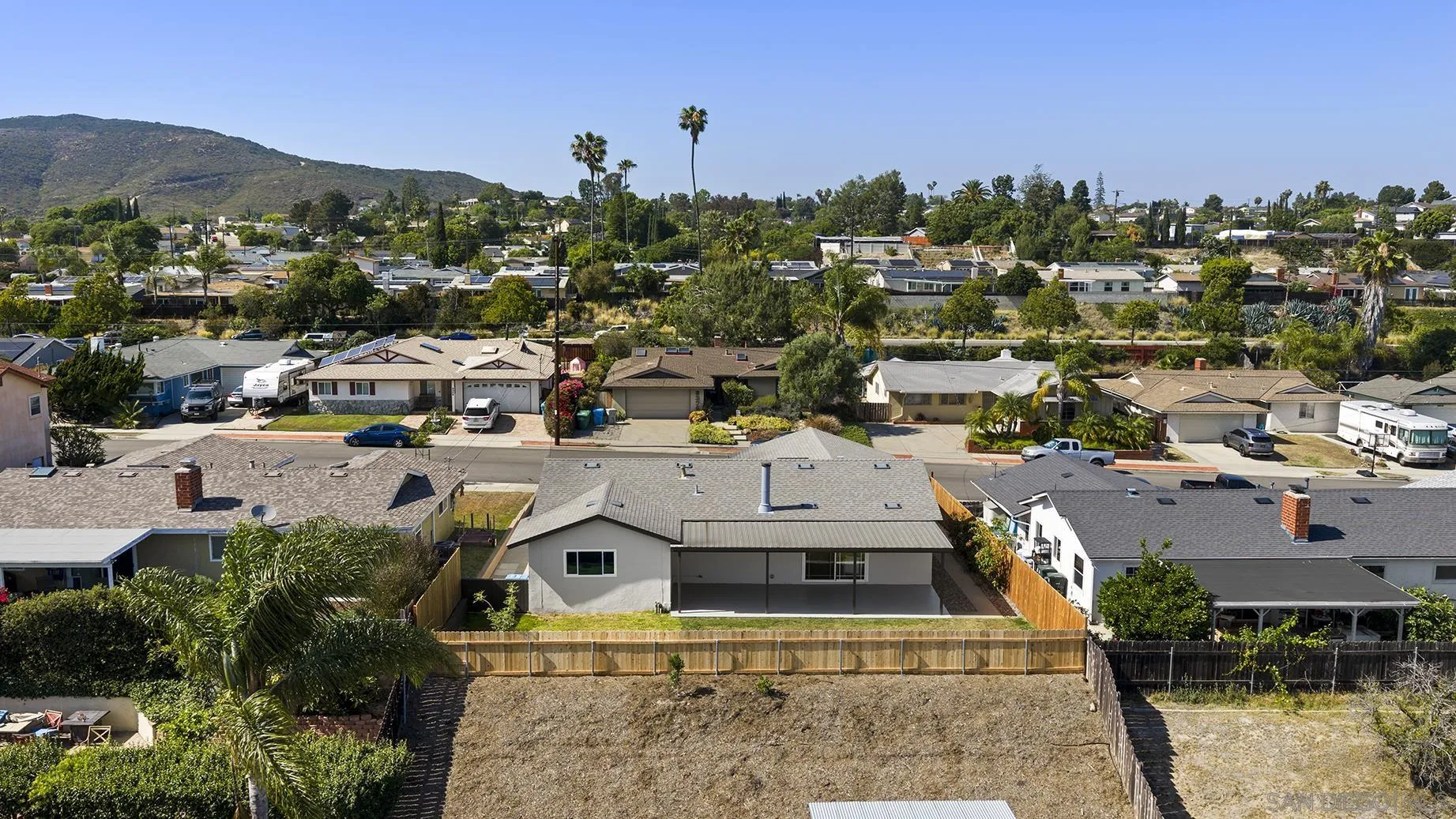 https://cdn.realtyfeed.com/cdn/127/260012104/d5d99580cfc22b138e4c6f676a90b103.webp
