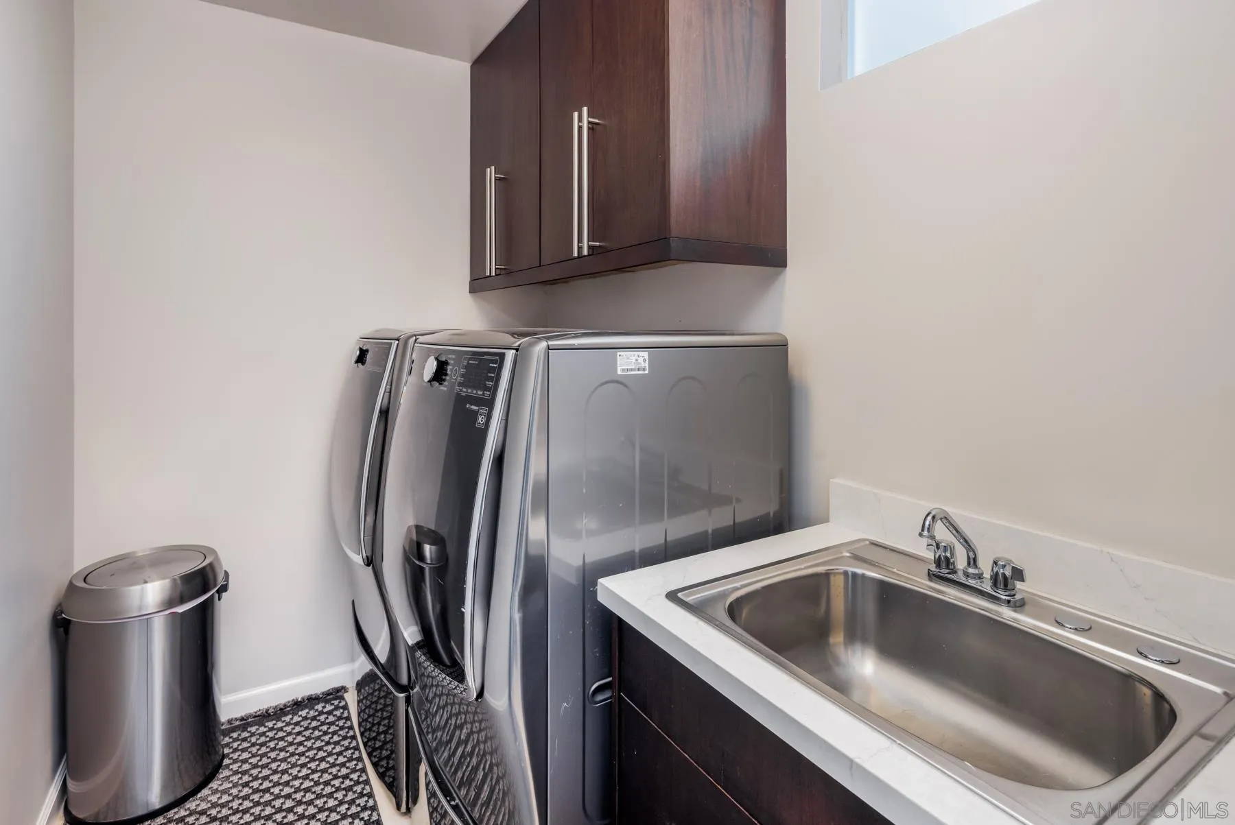https://cdn.realtyfeed.com/cdn/127/260012110/65b0a5e318cb239fc1a9ff99ec326cfe.webp