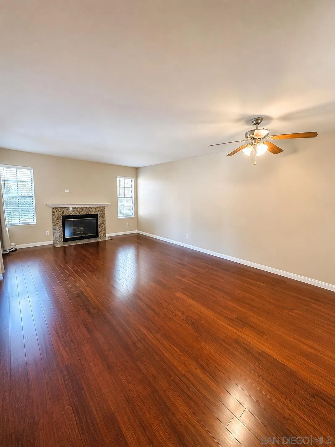 Photo #5: 260012113 Listing: Photo #5