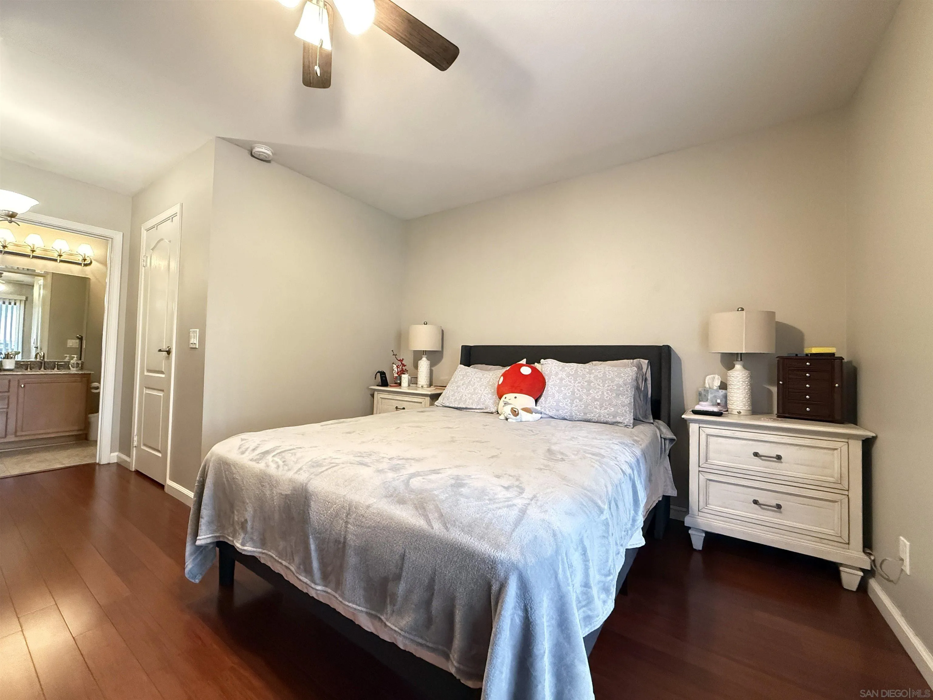 Photo #11: 260012113 Listing: Photo #11