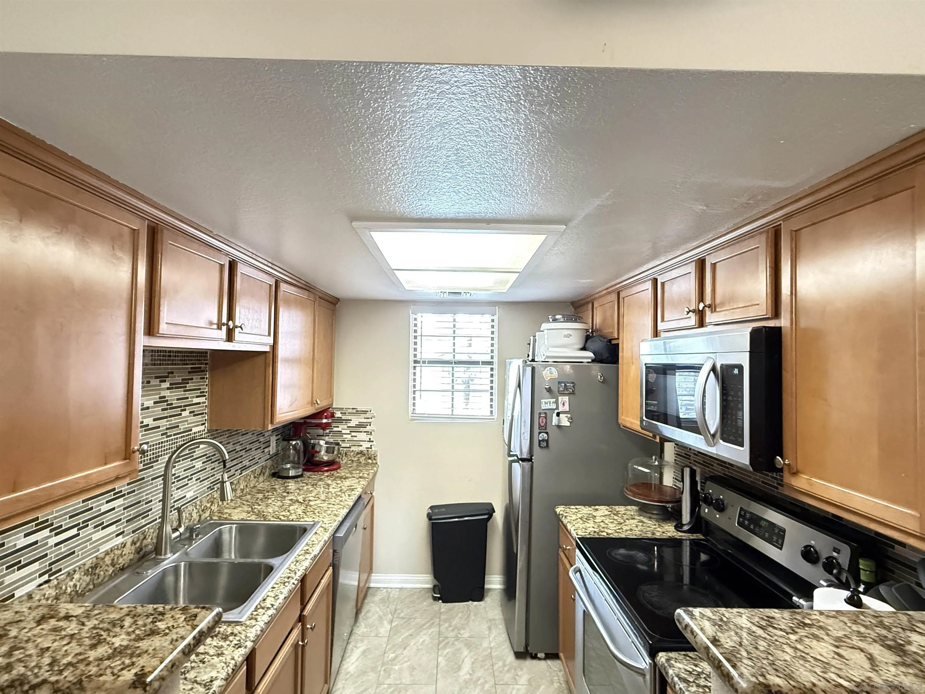 Photo #2: 260012113 Listing: Photo #2