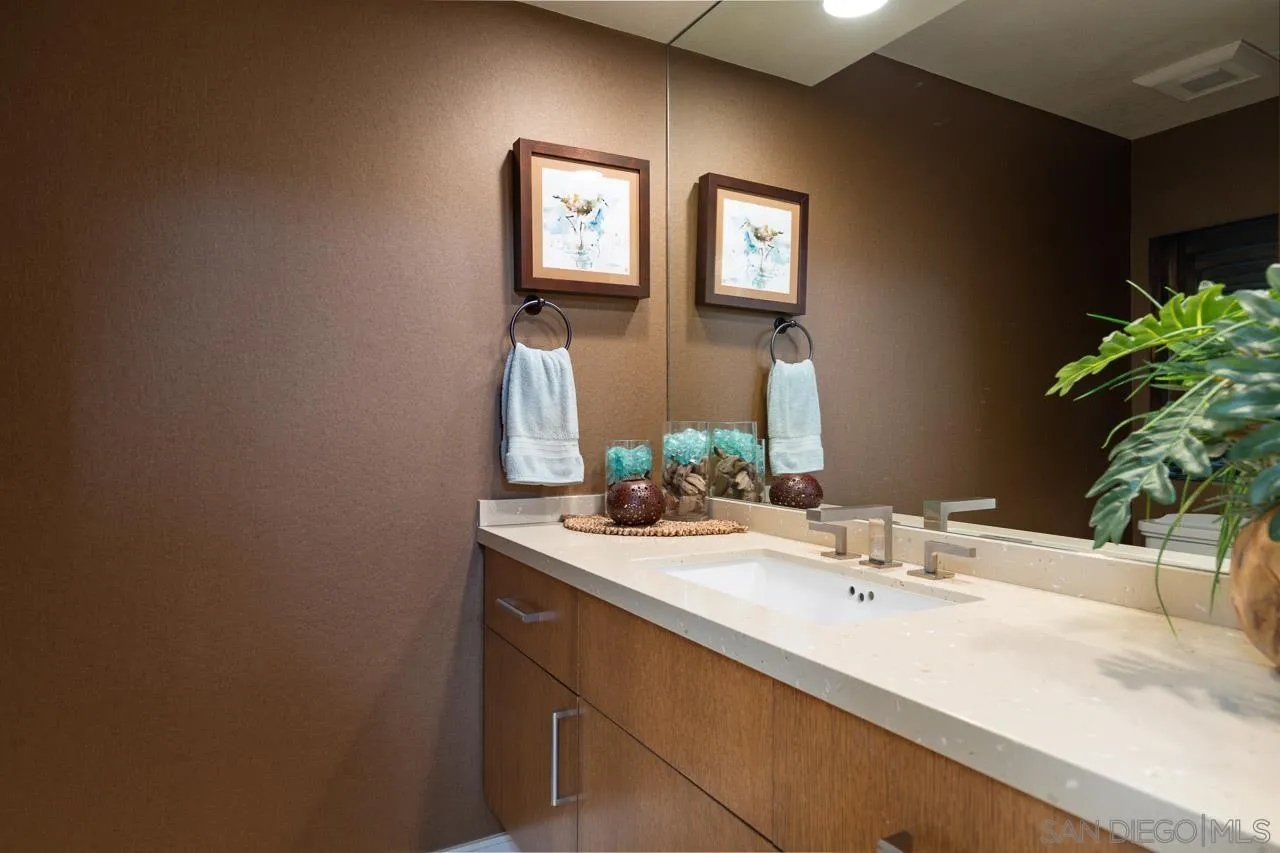 https://cdn.realtyfeed.com/cdn/127/260012115/df9cc9b7618710fc0e9d1cfa0532a042.webp