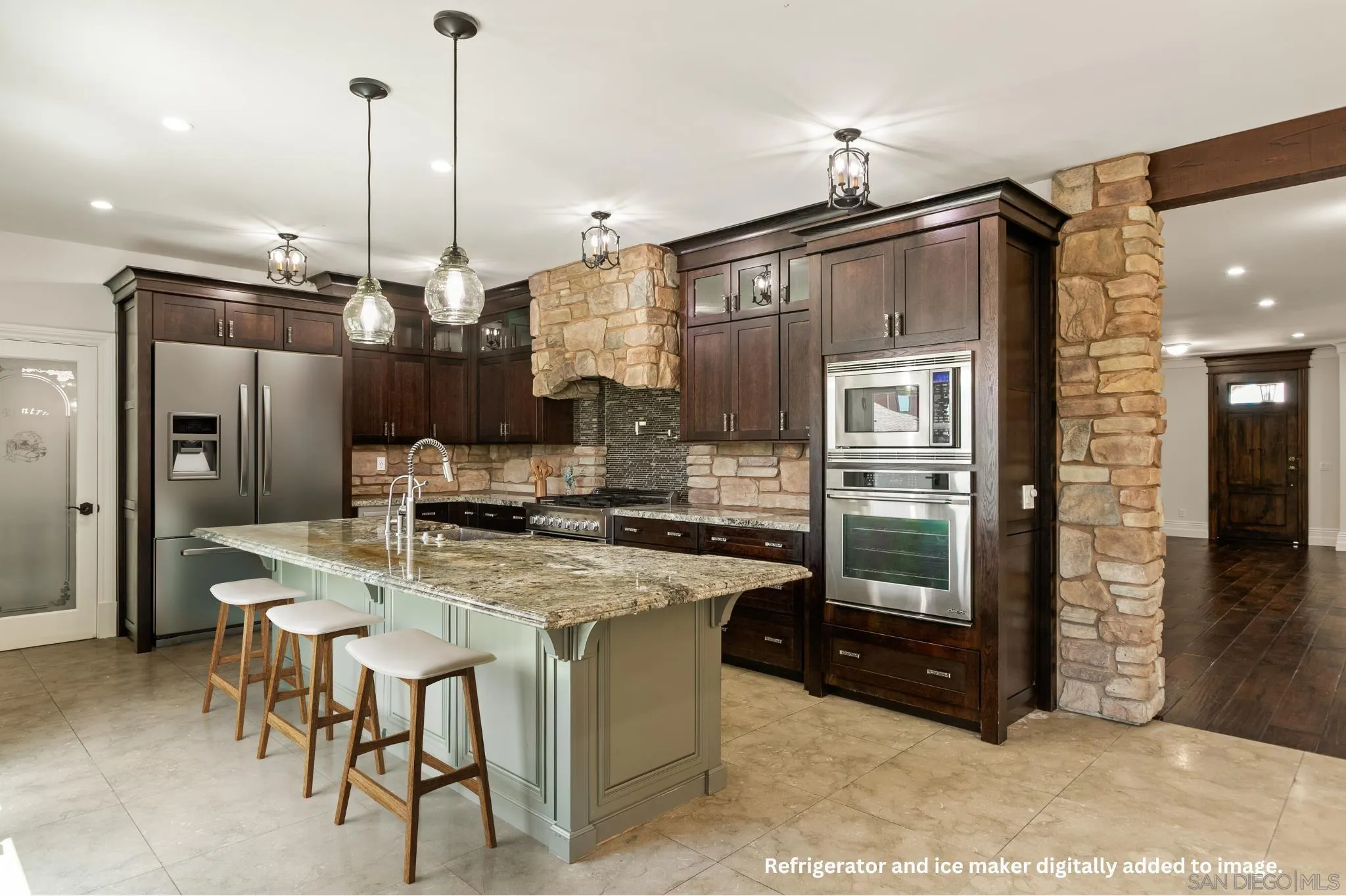 https://cdn.realtyfeed.com/cdn/127/260012118/08f845d559e7581cd33bda40fc981c7a.webp