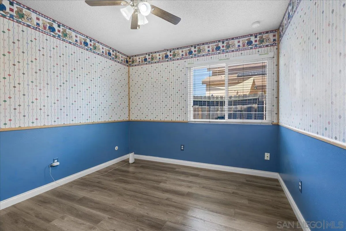 https://cdn.realtyfeed.com/cdn/127/260012119/864a6a88effdf56cb50397c078bce73c.webp