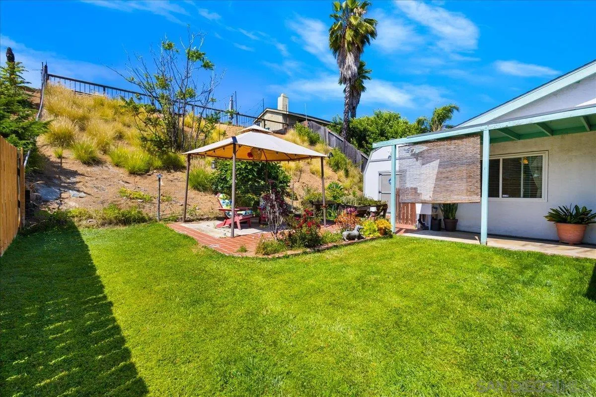 https://cdn.realtyfeed.com/cdn/127/260012119/8e9f85e11271c4b269e82a257053a89b.webp