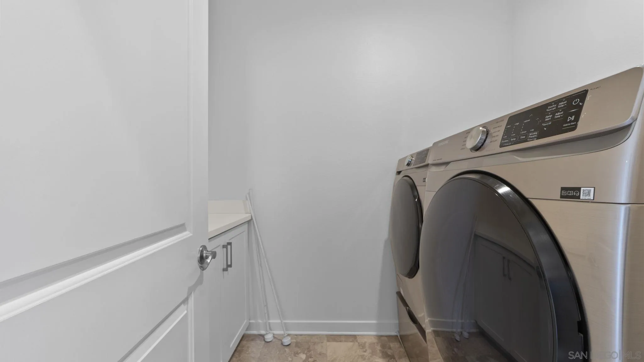 https://cdn.realtyfeed.com/cdn/127/260012121/2b6697405c3e229e0289619be07bf1fc.webp