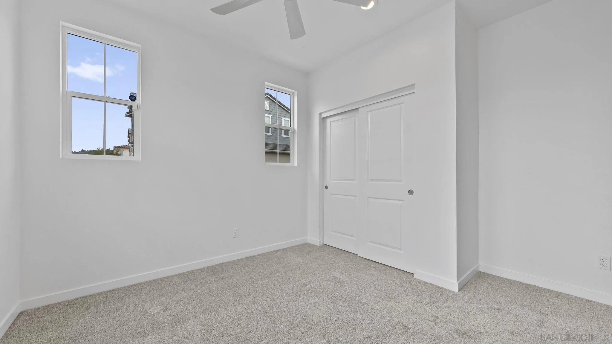https://cdn.realtyfeed.com/cdn/127/260012121/36a94b1a89837bd2d8dcc5f9280b56bd.webp