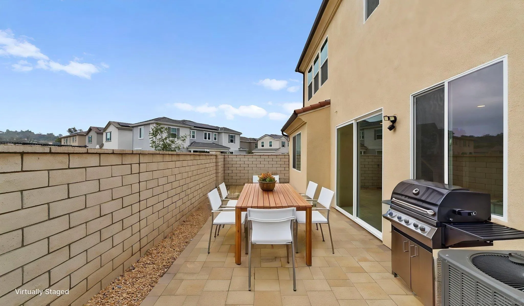 https://cdn.realtyfeed.com/cdn/127/260012121/8d2ab513099ea816b013c4aa45a3f092.webp