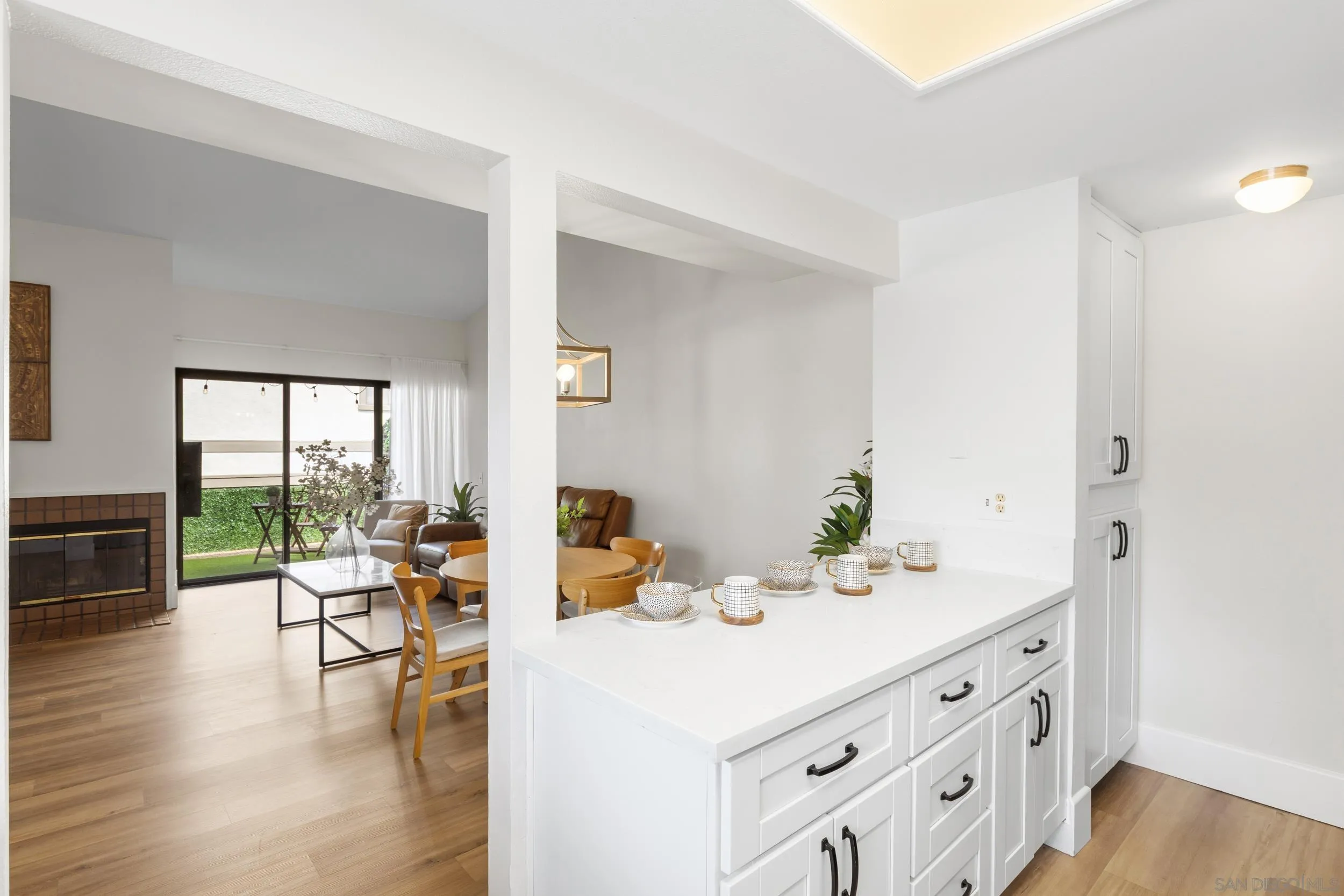 Photo #14: 260012125 Listing: Photo #14