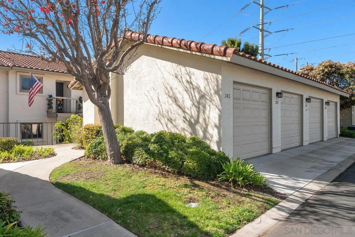 https://cdn.realtyfeed.com/cdn/127/260012128/4a3ef61e975ced79f18911150cd1b9cf.webp