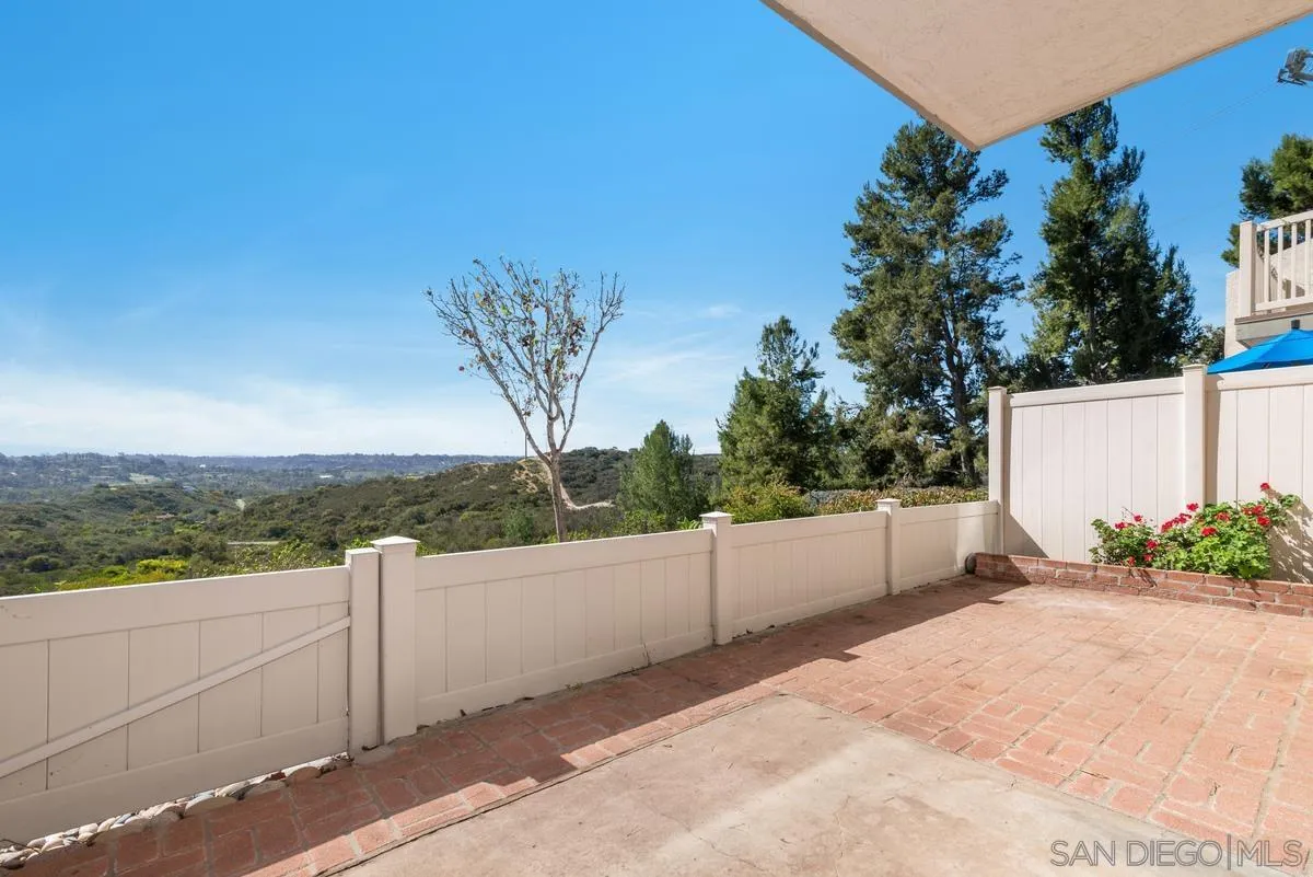 https://cdn.realtyfeed.com/cdn/127/260012128/b2d461f0376641102566c54a9676567f.webp