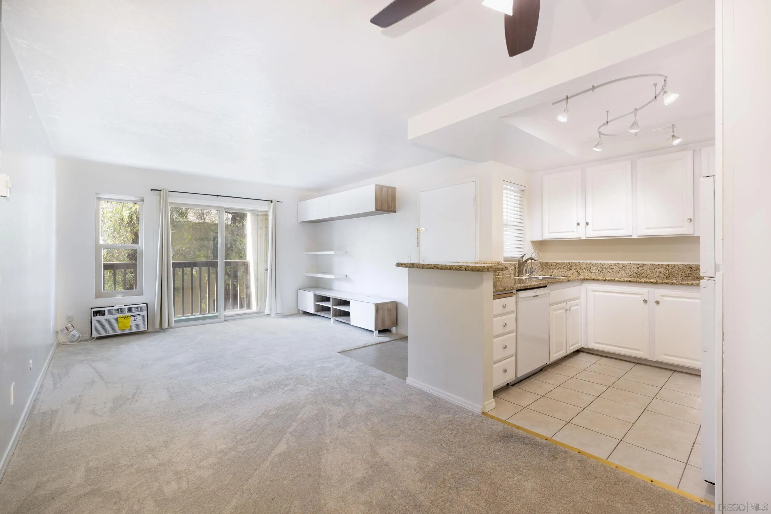 Photo #10: 260012129 Listing: Photo #10