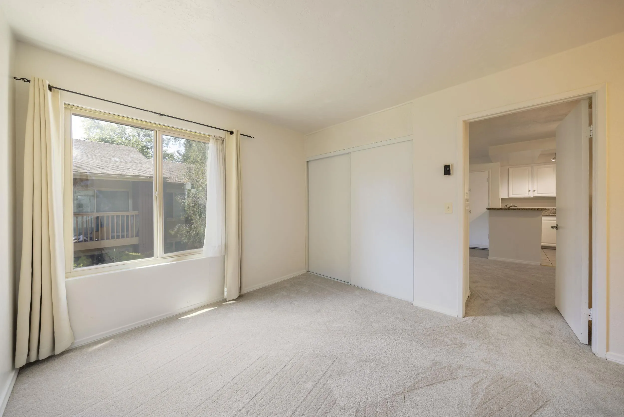 Photo #13: 260012129 Listing: Photo #13