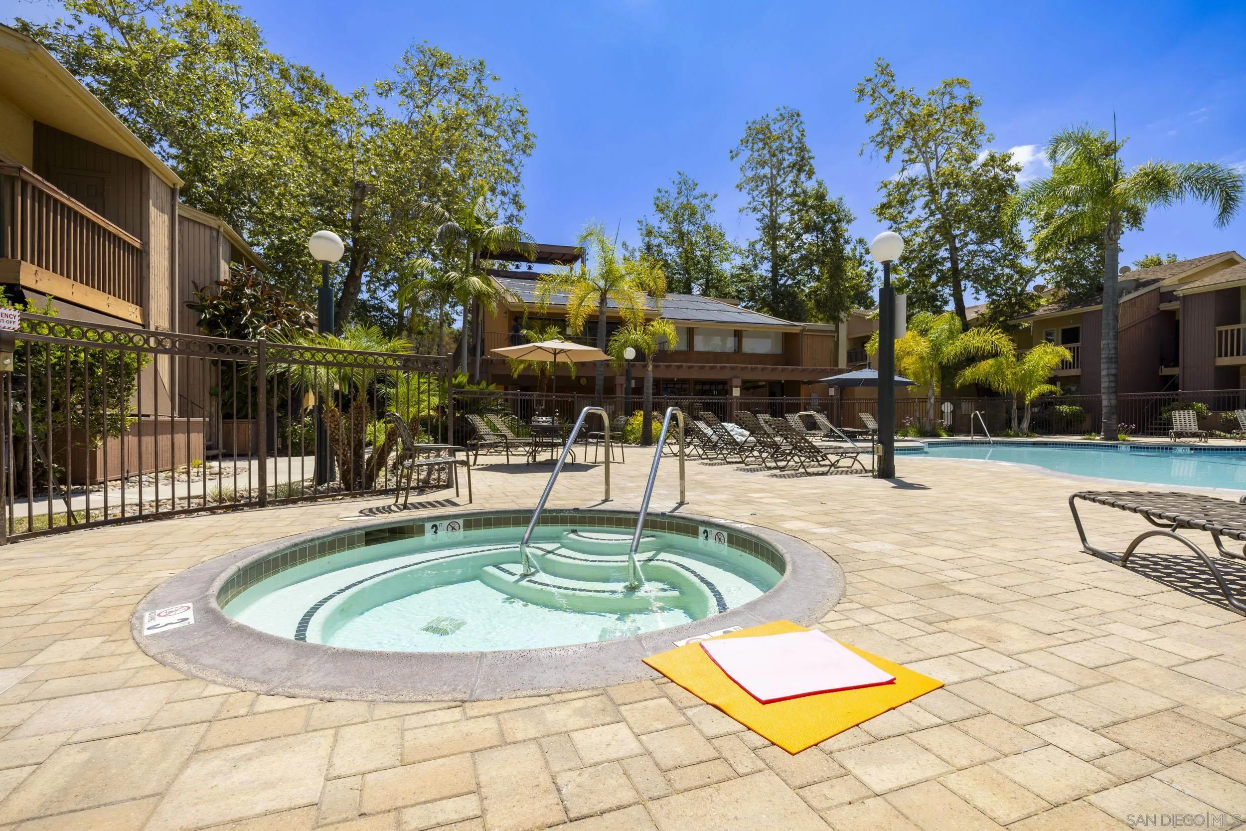 Photo #27: 260012129 Listing: Photo #27