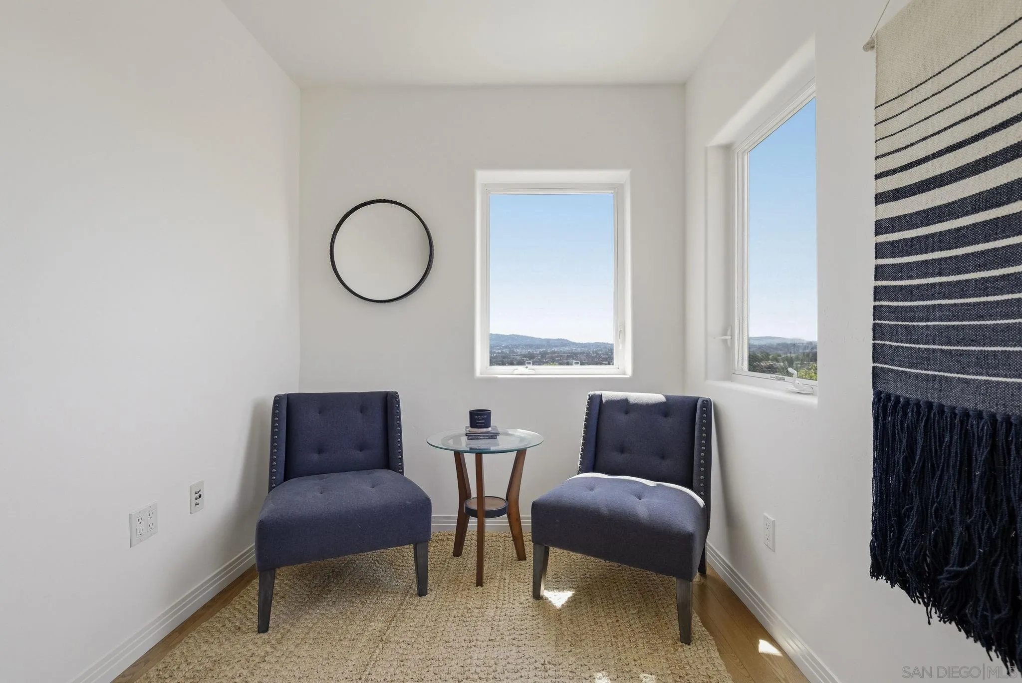 https://cdn.realtyfeed.com/cdn/127/260012131/706f223bdc3e97853519b59907ef6cf3.webp