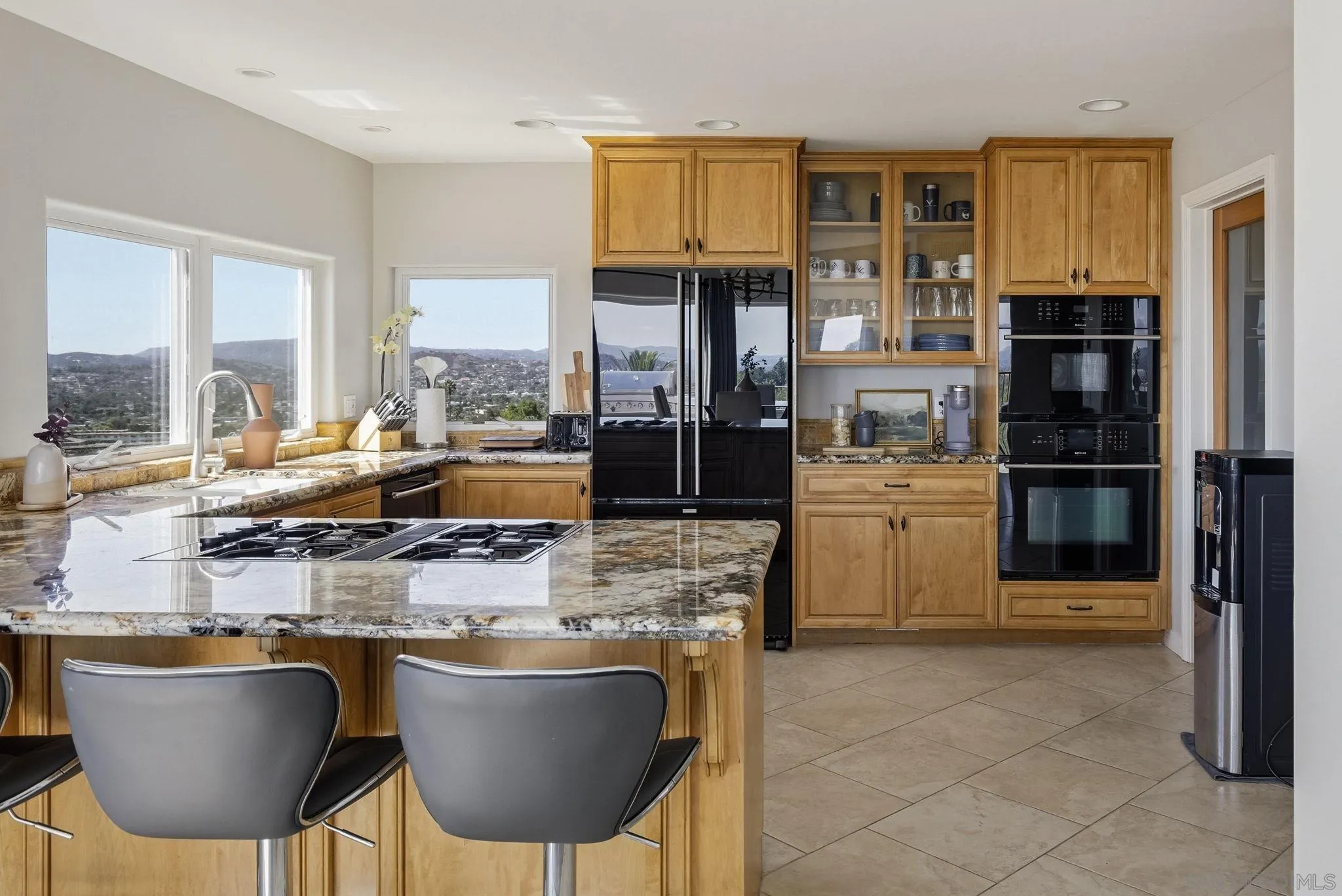 https://cdn.realtyfeed.com/cdn/127/260012131/756382aed4d2d974c4b7433714c63dc1.webp