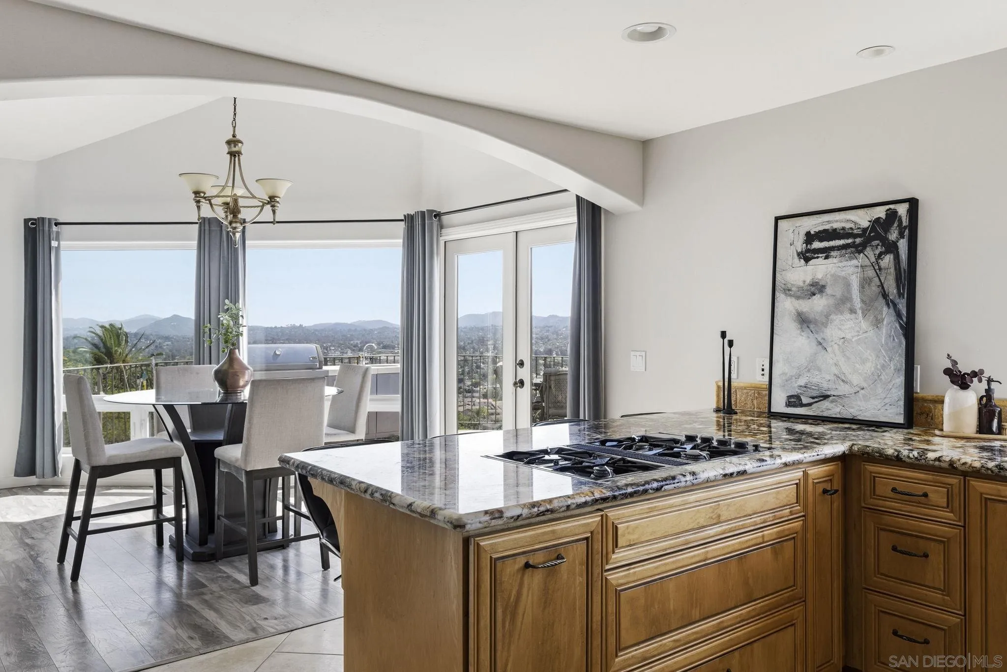 https://cdn.realtyfeed.com/cdn/127/260012131/e4c9173082393d8d2cbeee9e9f2771a1.webp