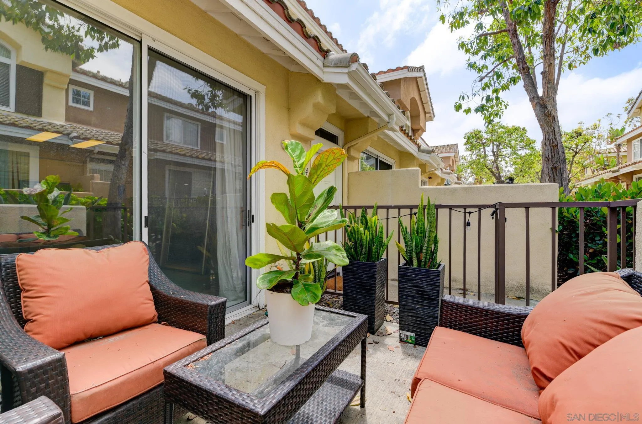 Photo #3: 260012135 Listing: Photo #3