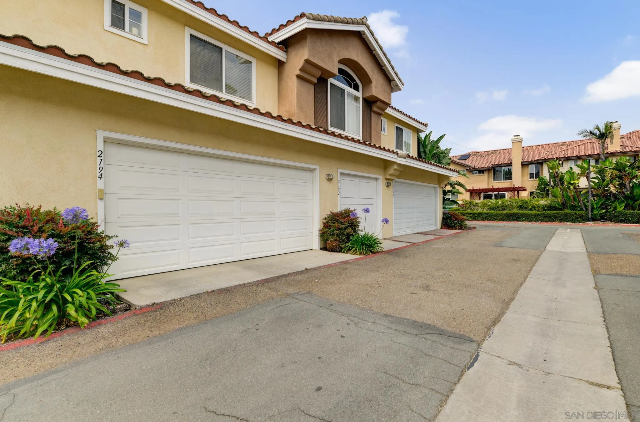 Photo #2: 260012135 Listing: Photo #2