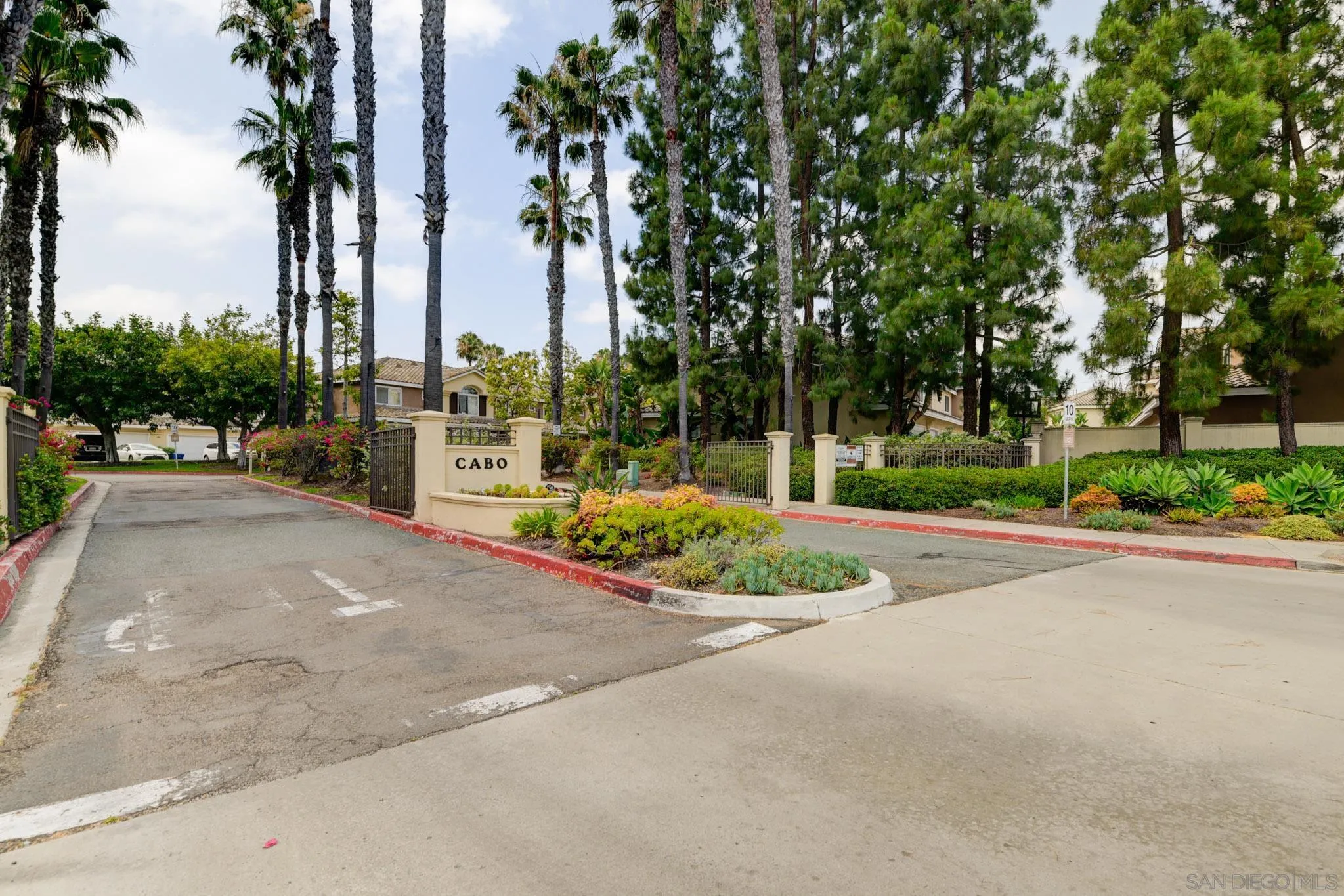 Photo #9: 260012135 Listing: Photo #9
