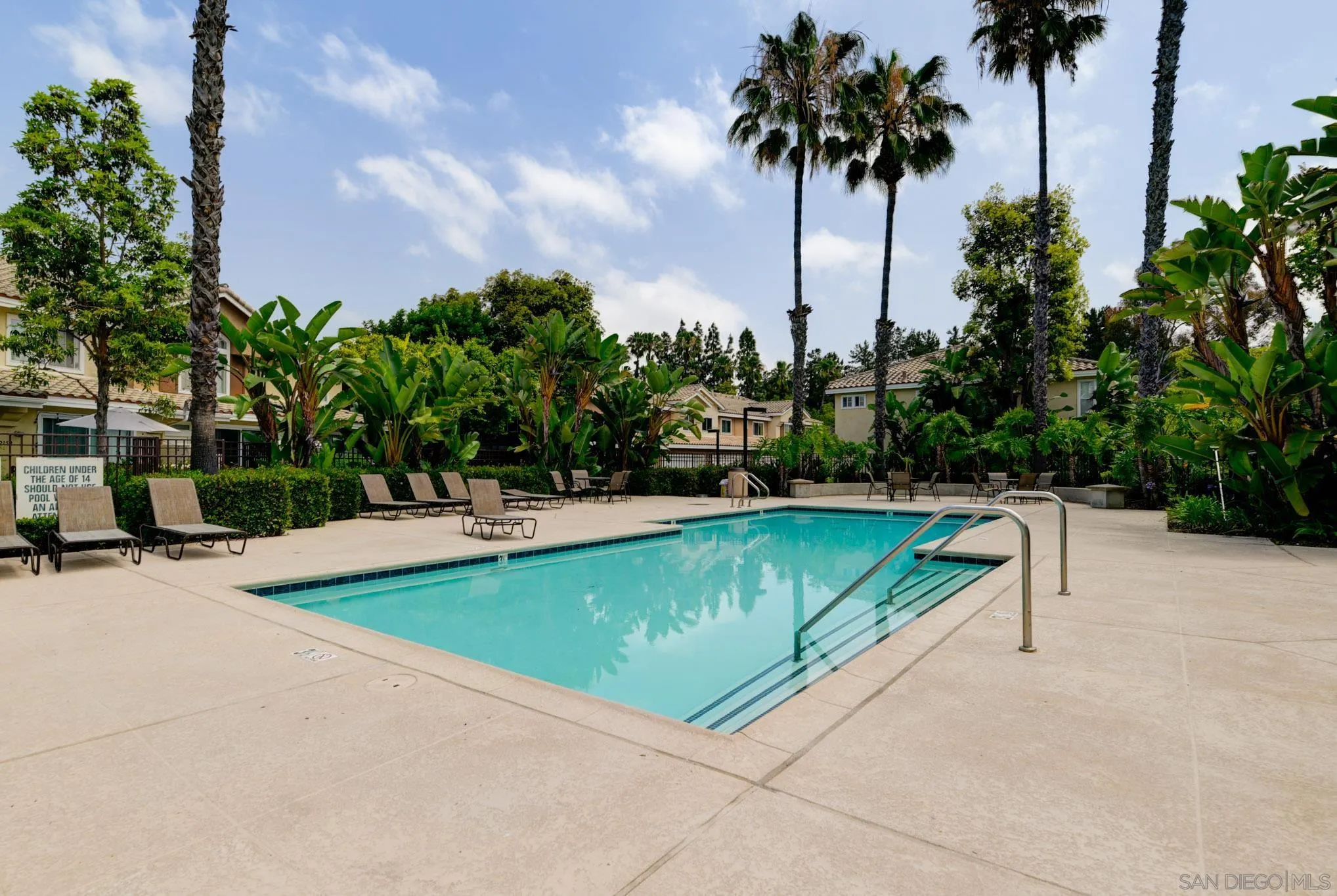 Photo #8: 260012135 Listing: Photo #8
