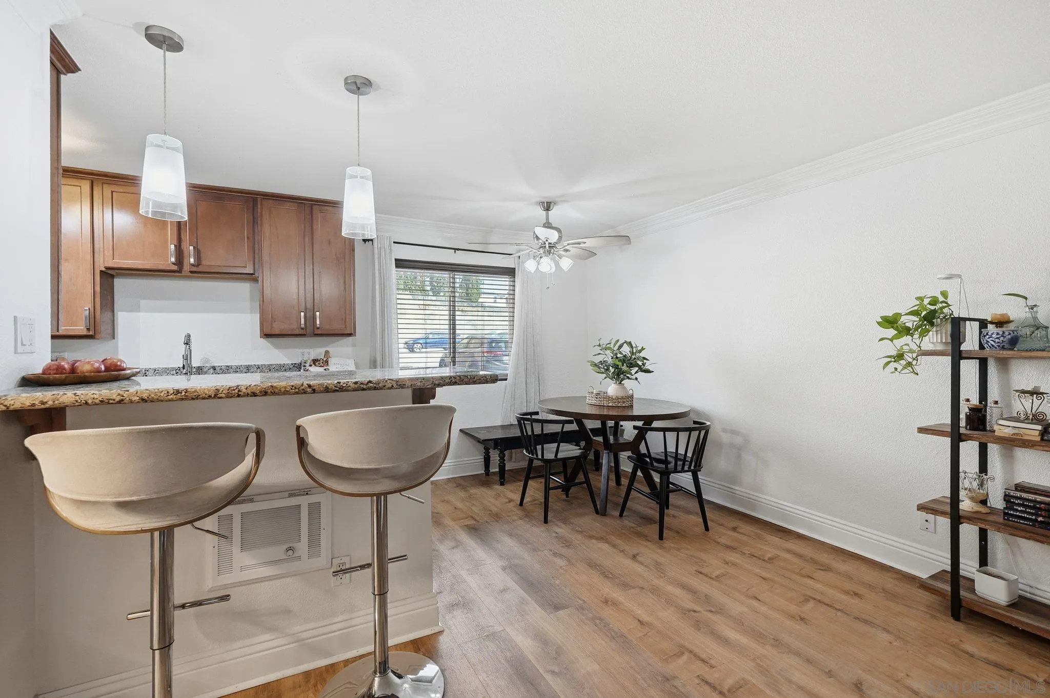 Photo #10: 260012145 Listing: Photo #10