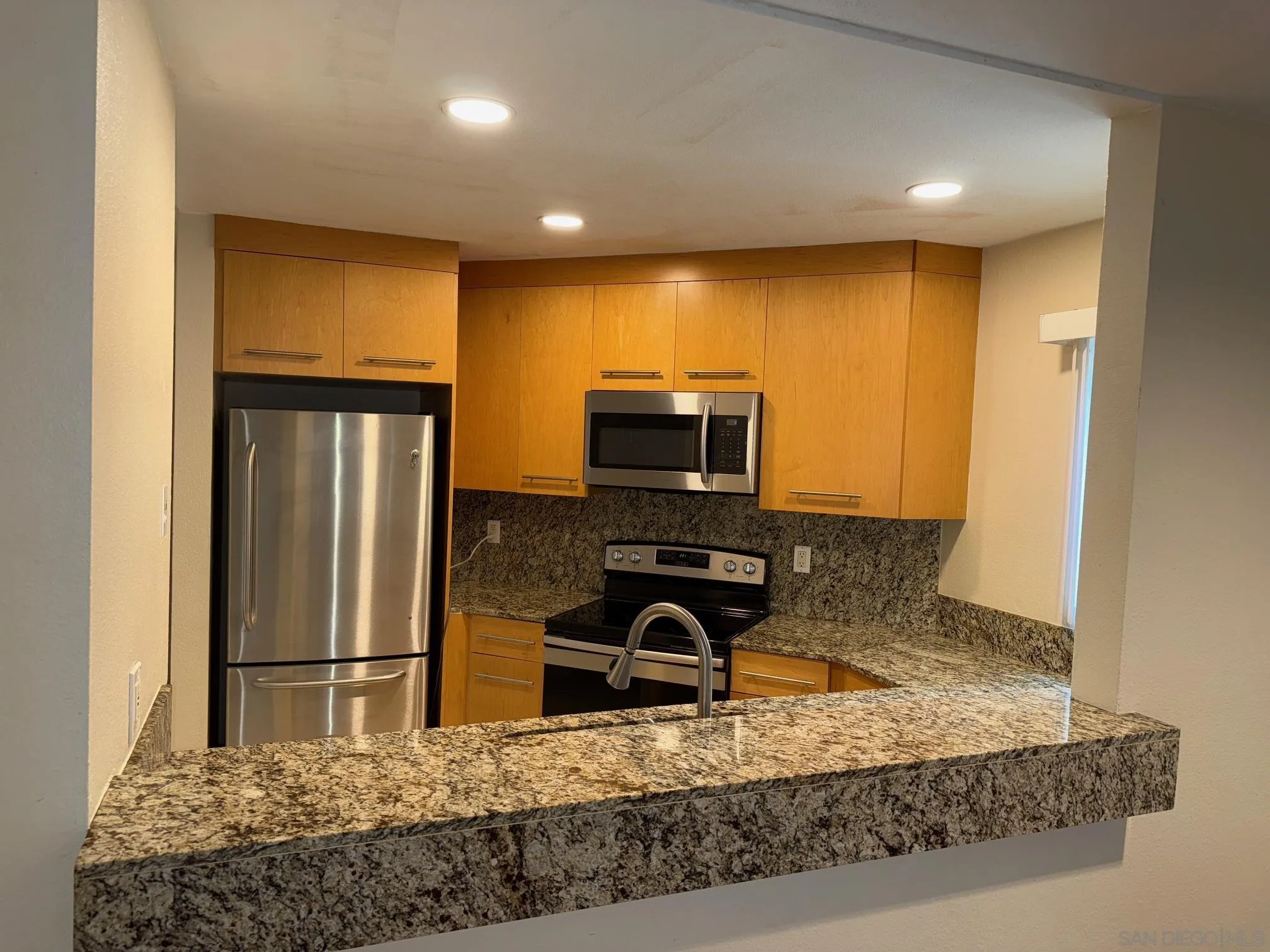 Photo #7: 260012147 Listing: Photo #7