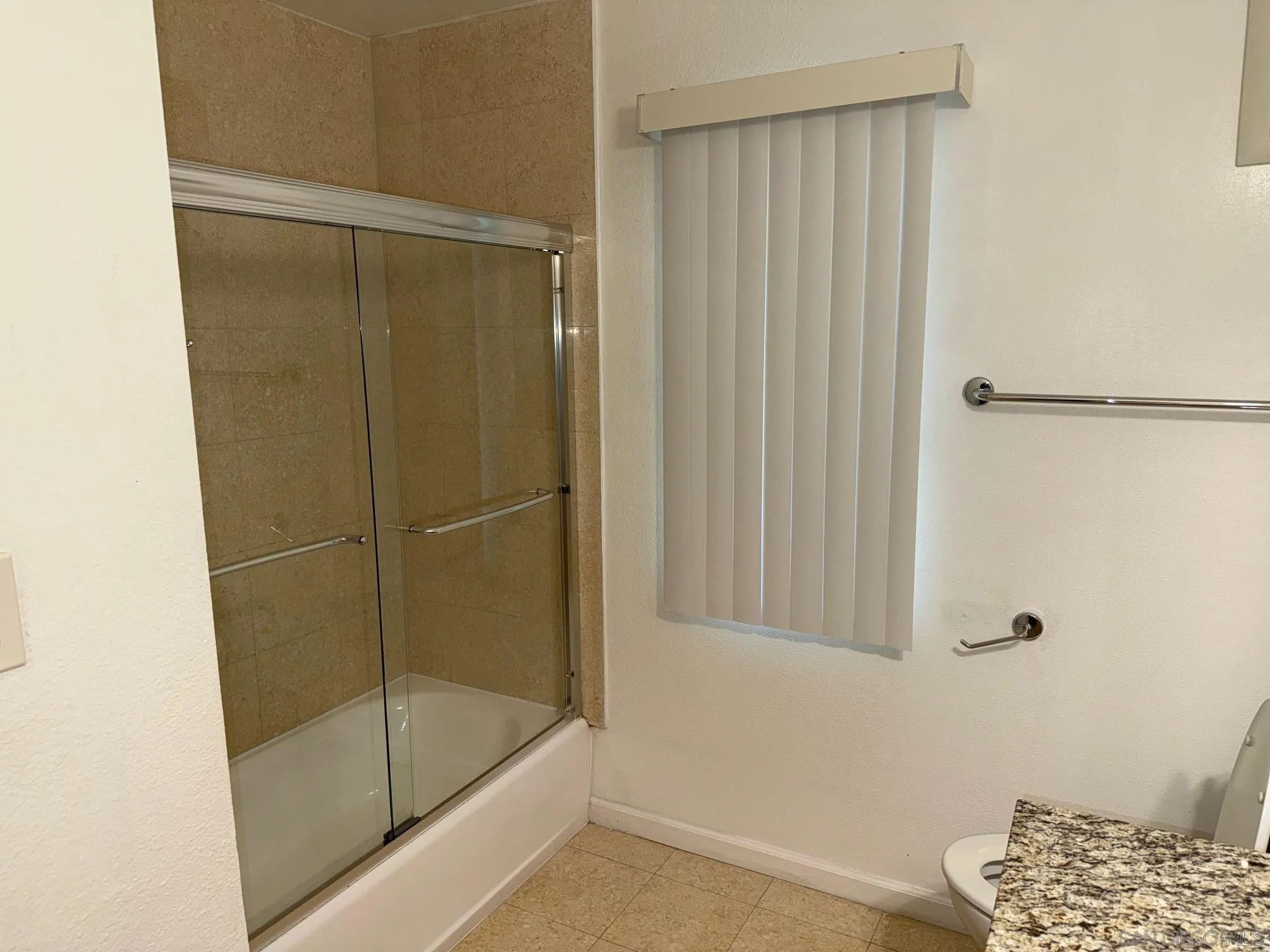 Photo #13: 260012147 Listing: Photo #13