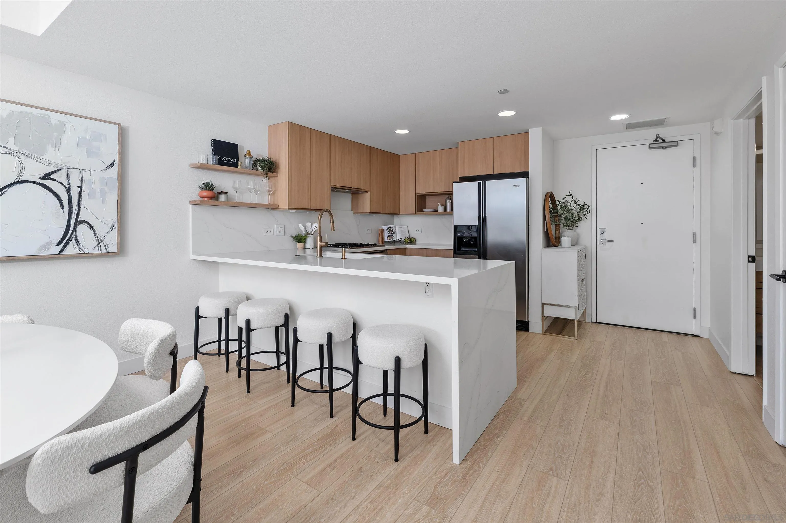 https://cdn.realtyfeed.com/cdn/127/260012149/b59f74e66b758643ae660be578fc136a.webp